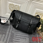 ルイヴィトン バッグ M58476 モデル